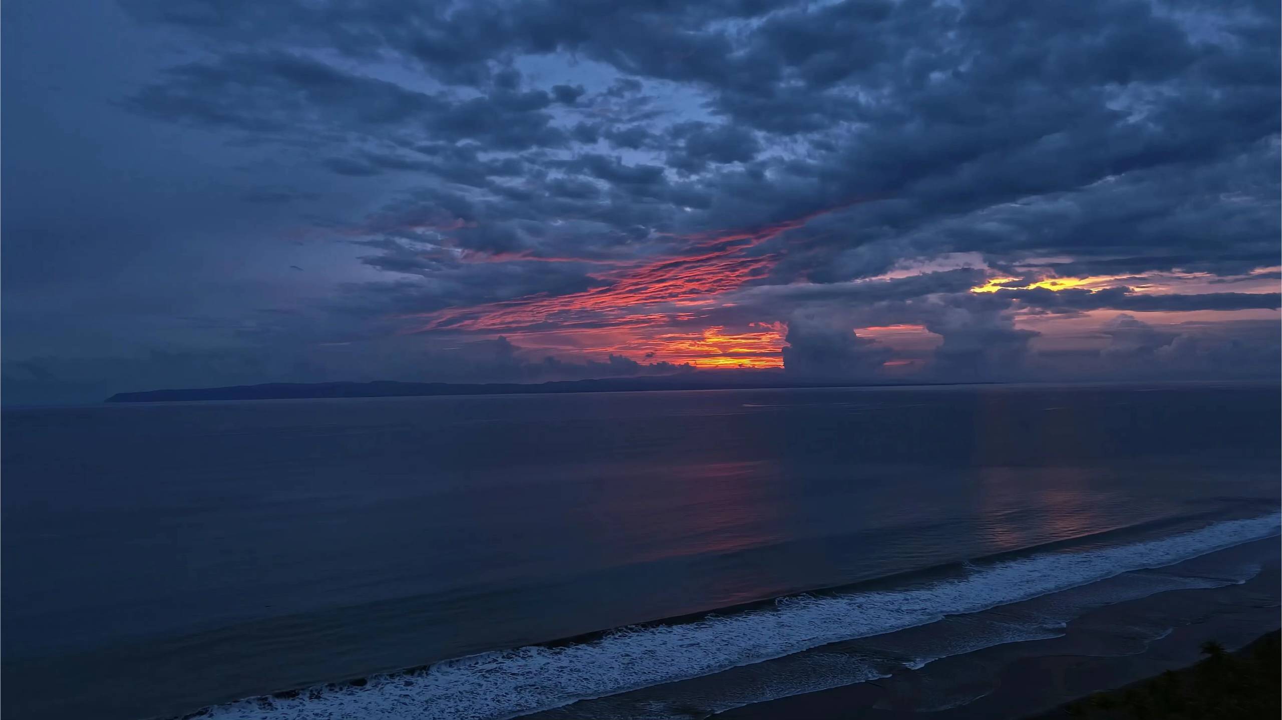 GigglePop Gaming Hero